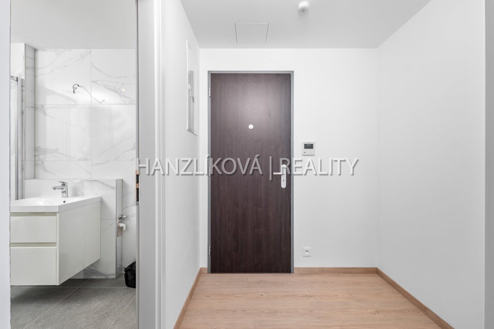 Pronájem byt 1+kk - Hálkova, České Budějovice, 24 m²