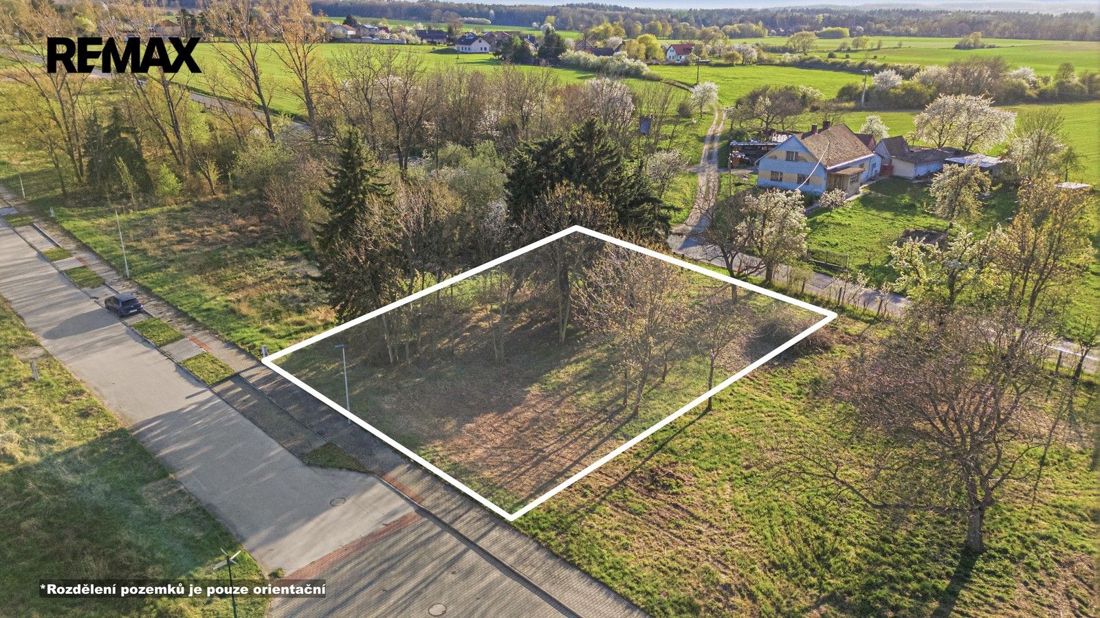 Pozemek pro bydlení, 1 019 m²