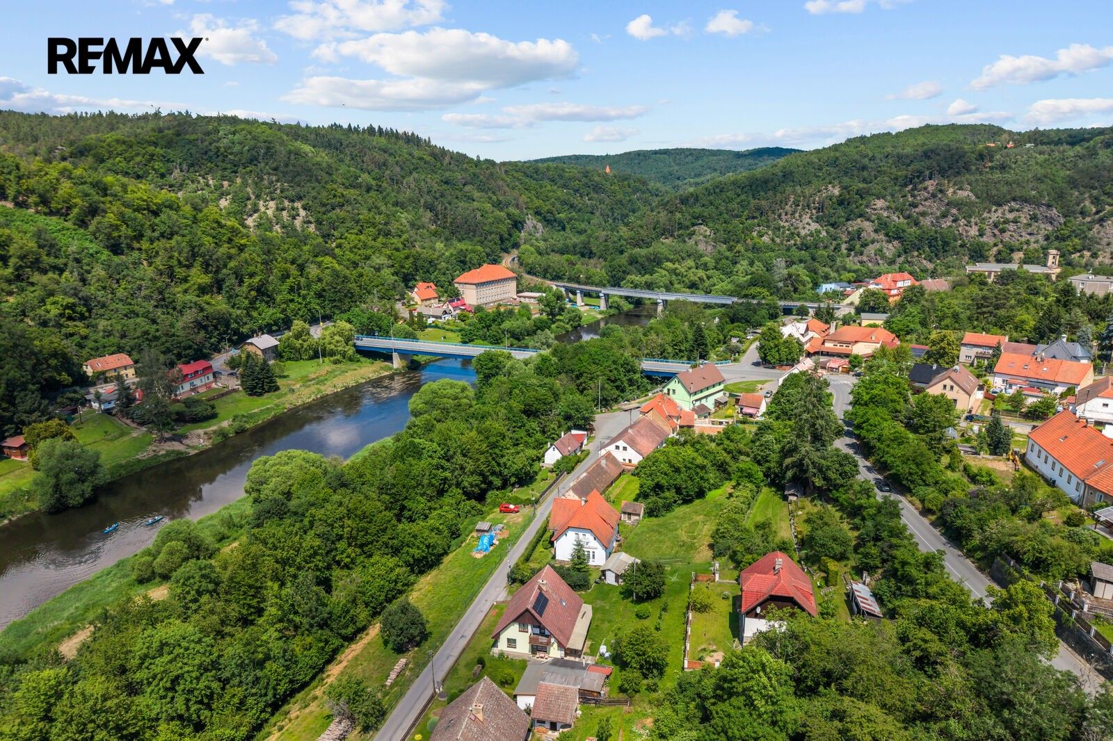 Rodinné domy, Roztoky, 210 m²