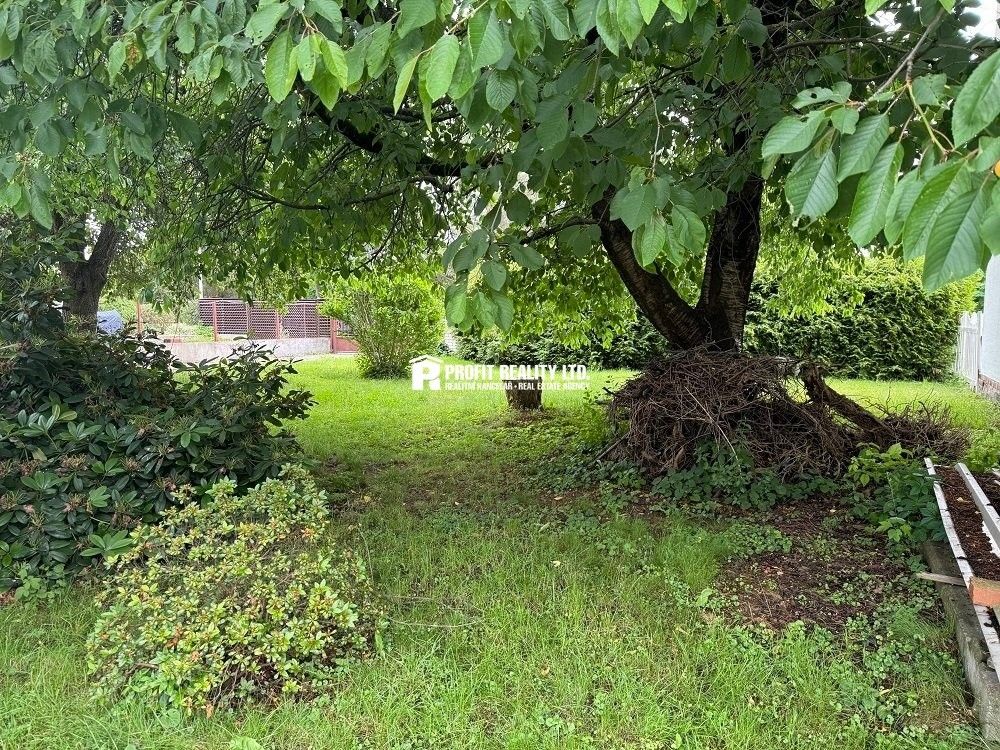 Pronájem byt 1+kk - Středohorská, Praha, 23 m²