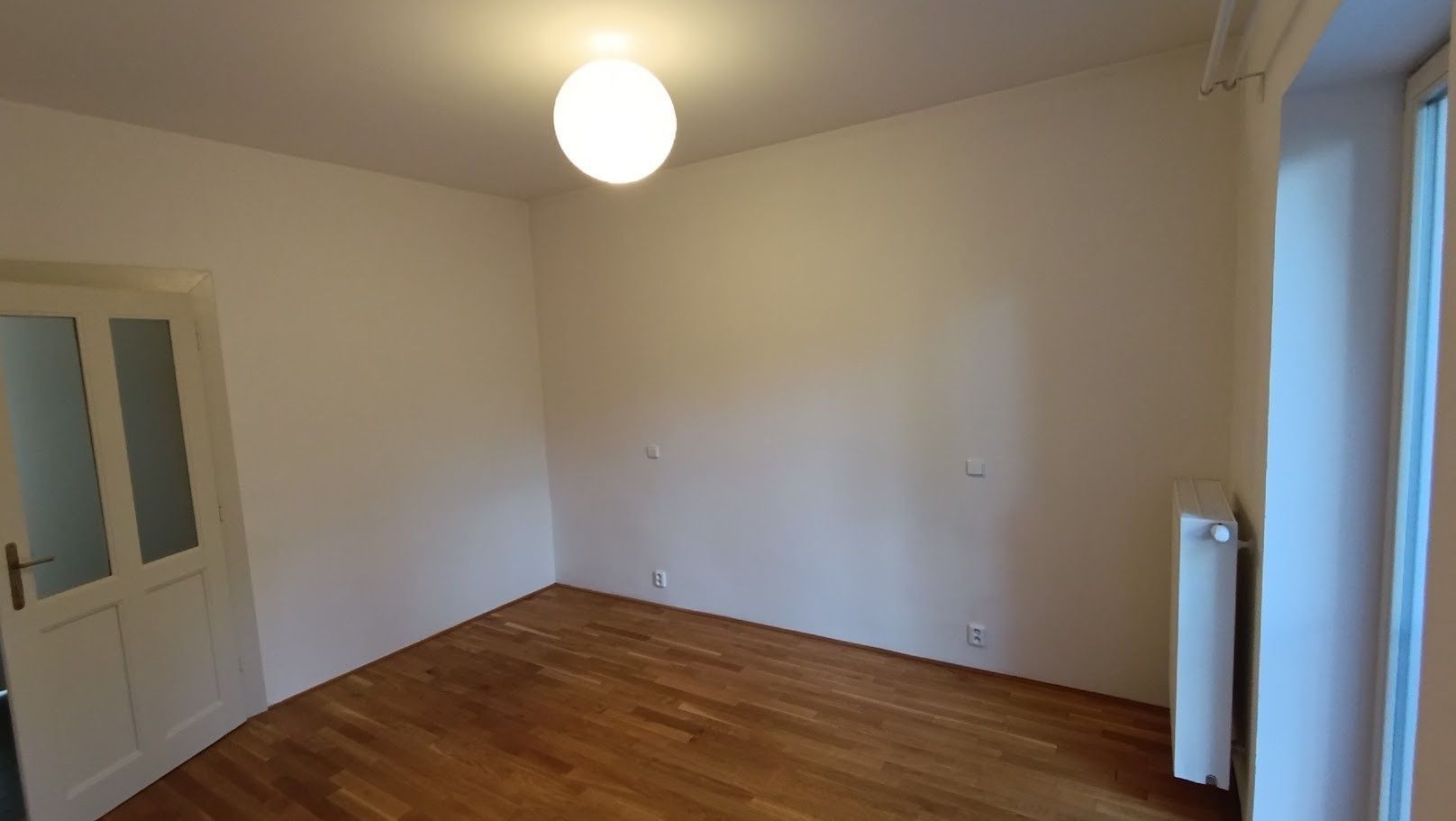 Byt 2+kk · 48 m² · U Kněžské louky, Praha - Žižkov - 3