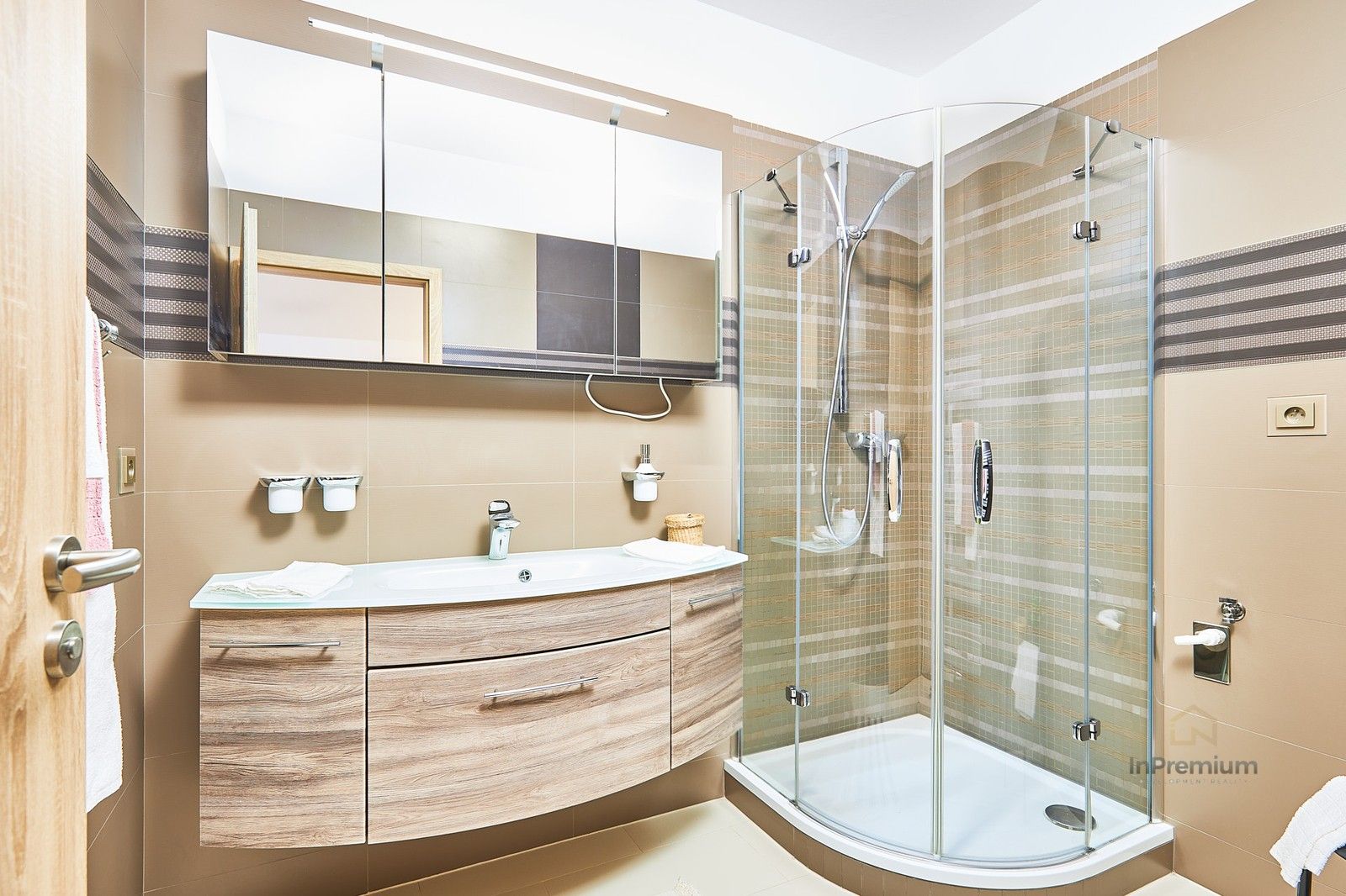 Byt 2+kk · 76 m² · Na Terasách 1492, Plzeň Doubravka - 4