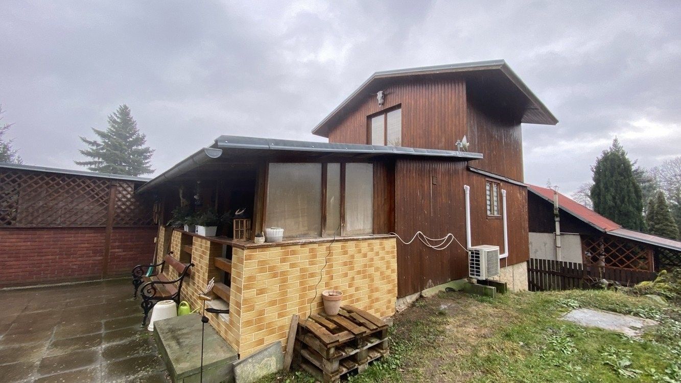 Chaty, Krupka, 66 m²