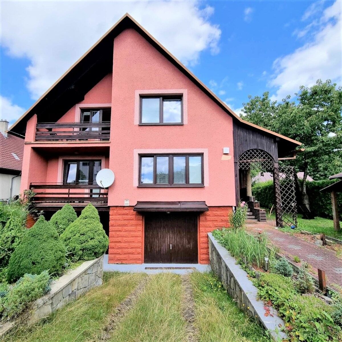 Prodej chata - Velké Karlovice, 756 06, 188 m²