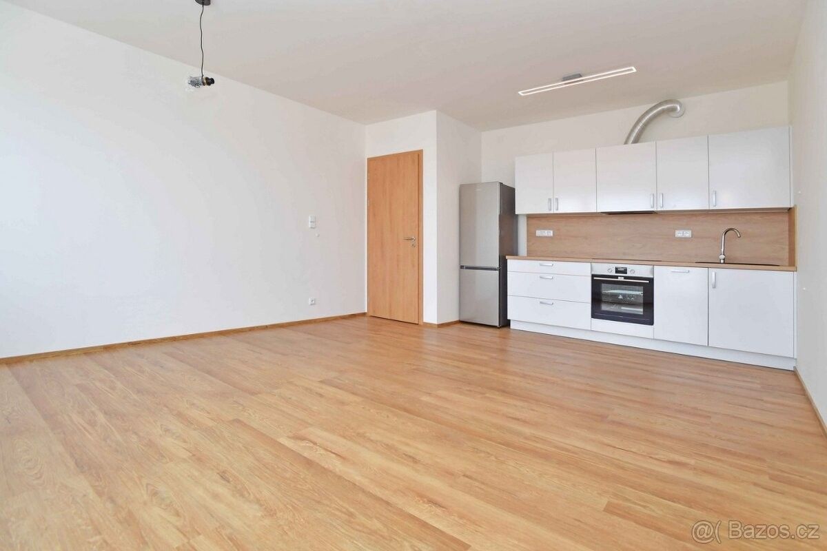 Pronájem byt - 111 01, Praha 10