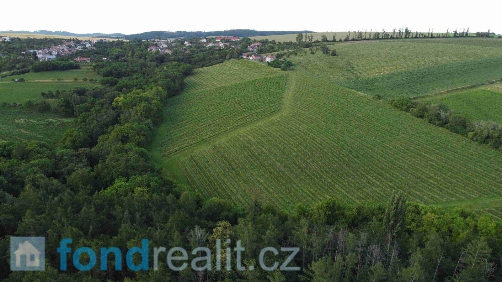 Pozemek · 4 878 m² · Újezdec - 2