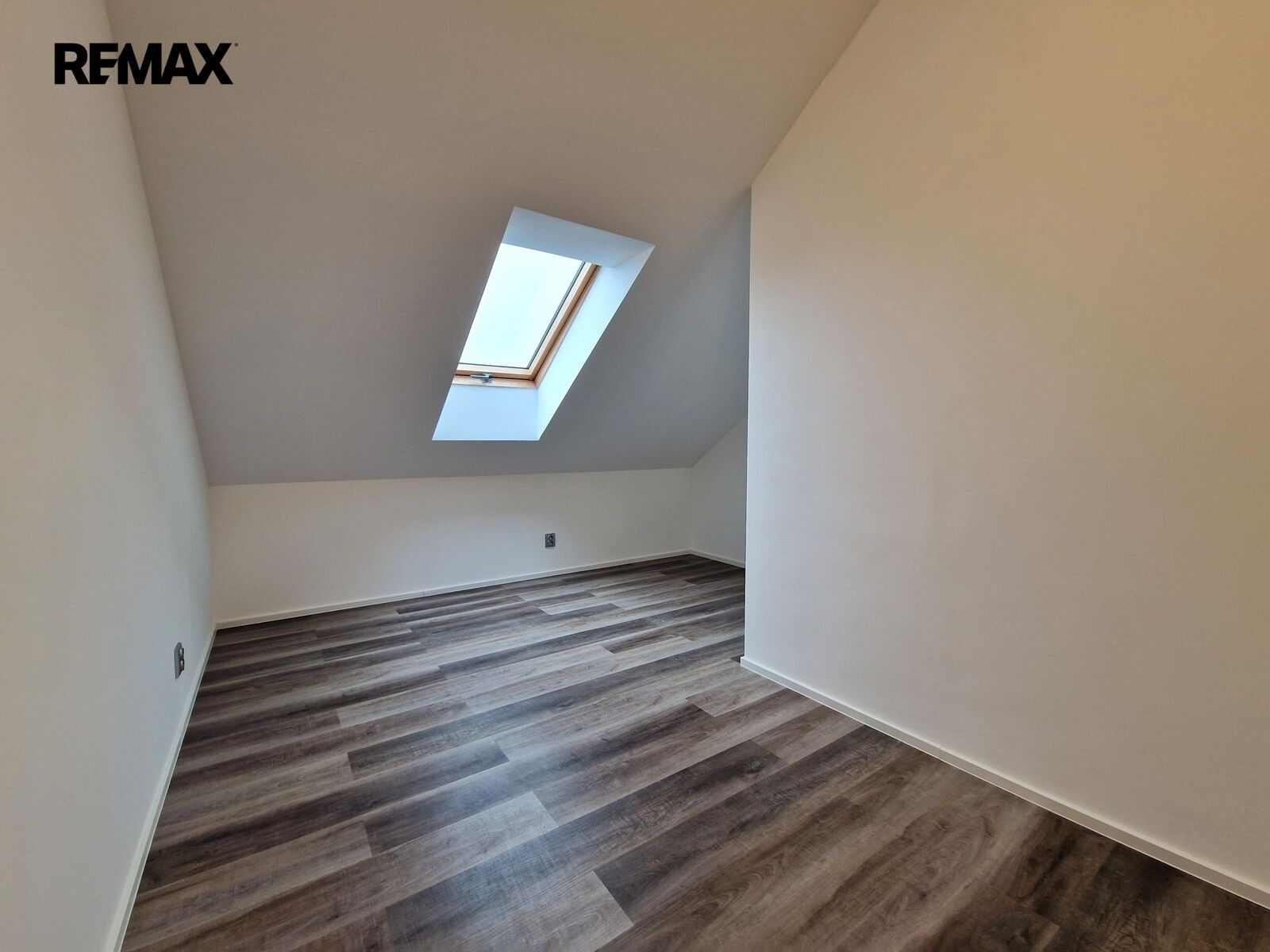 Pronájem byt 2+1 - Lochovice, 64 m² - 5