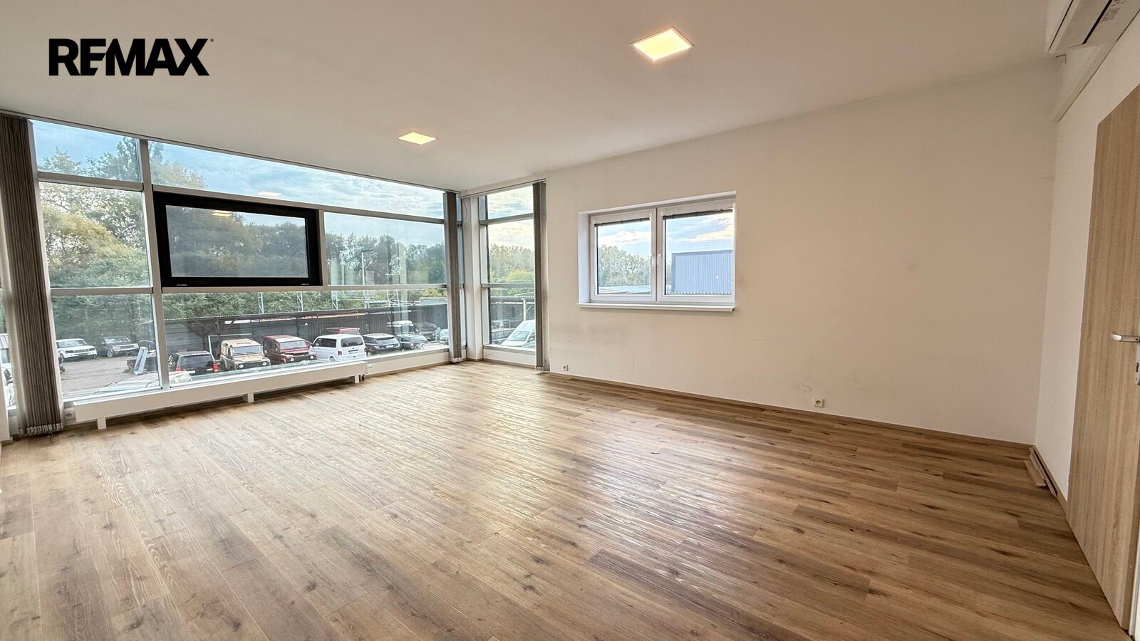 2+kk, Kojetice, 75 m² - 2
