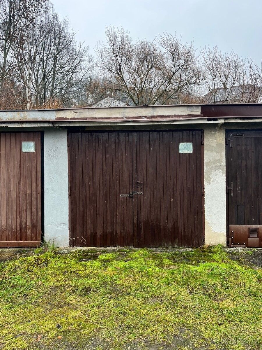 Garáže, Ústí nad Labem, 400 11