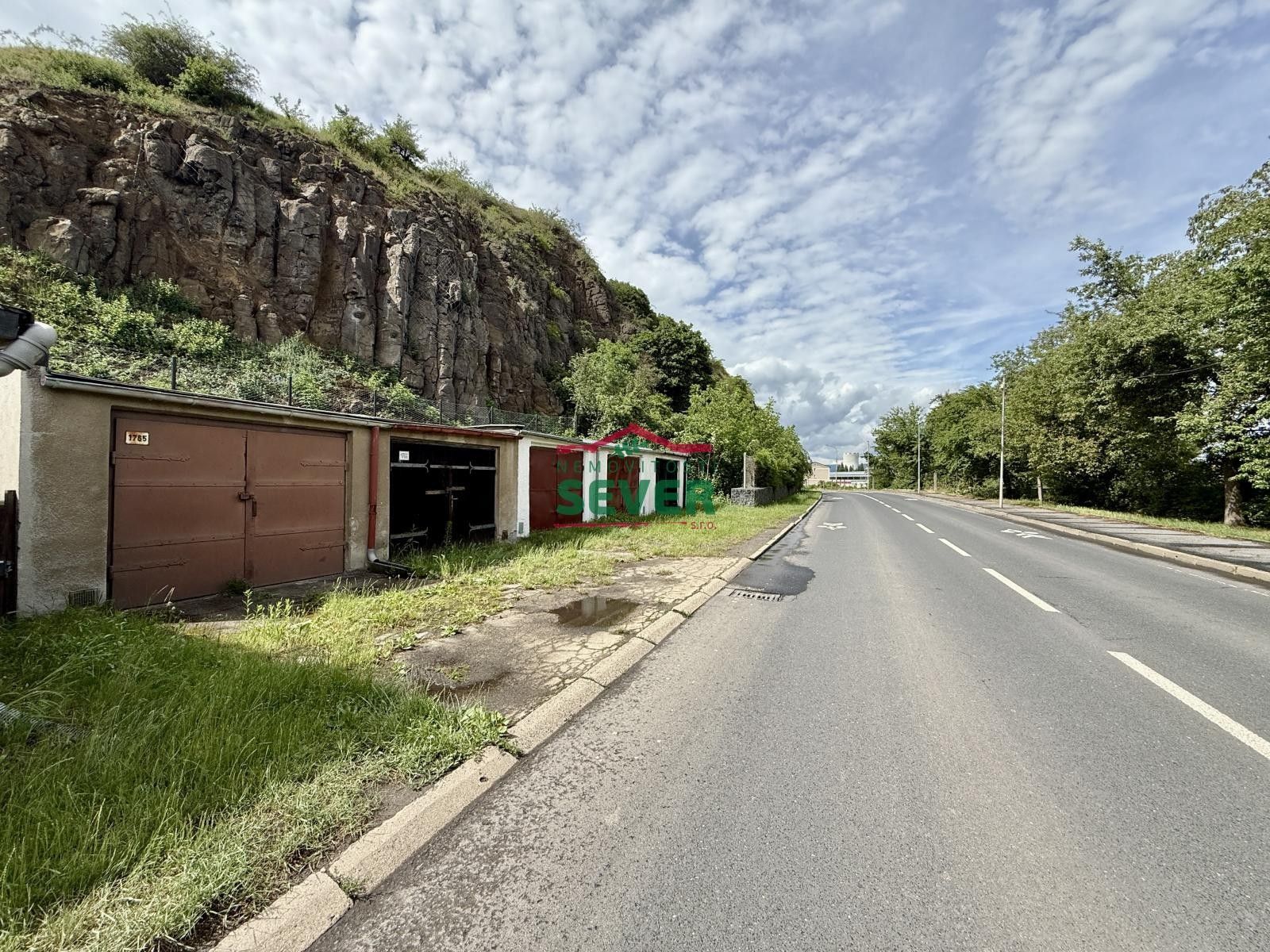 Garáž · 23 m² · Mostecké Předměstí, Bílina - 3