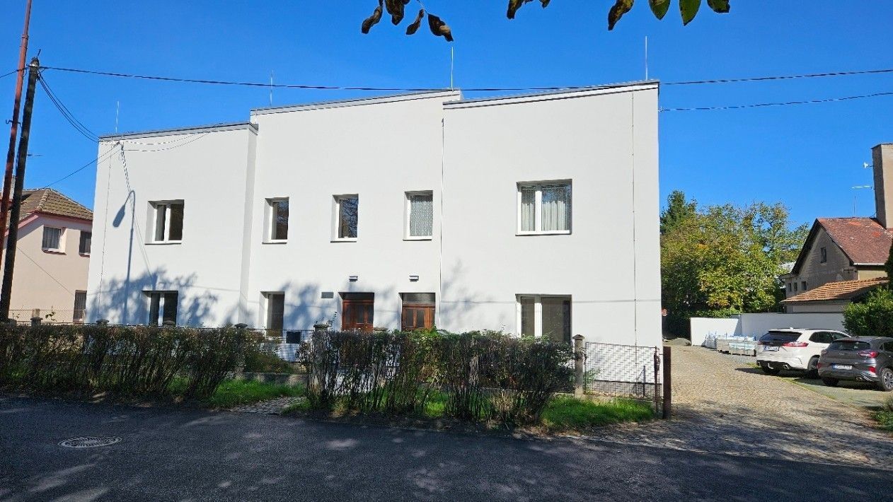5+1, U Bažantnice, Poděbrady - Poděbrady, Středočeský kraj, 120 m²