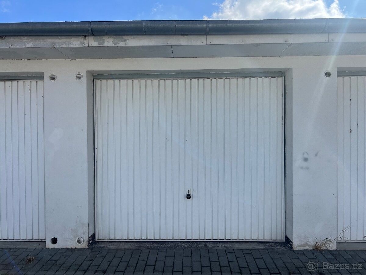 Prodej garáž - Bystřice pod Hostýnem, 768 61