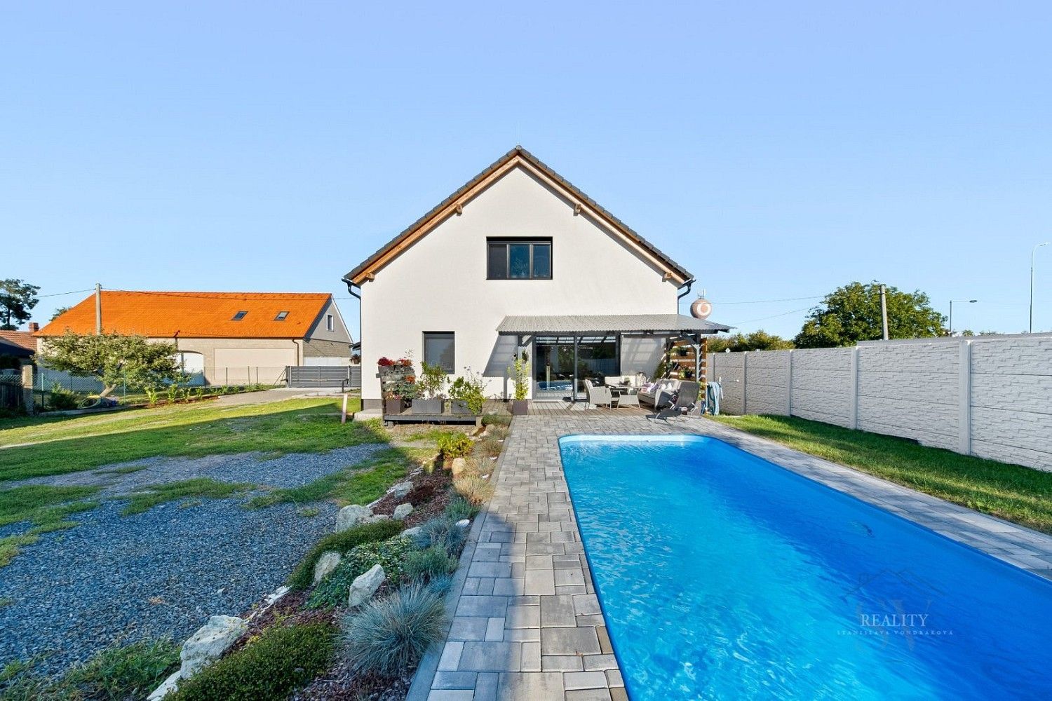 Rodinné domy, Mělnická, Mělnické Vtelno - Radouň, okres Mělník, 221 m² - 2
