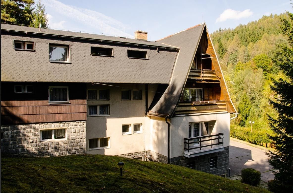 Prodej ubytovací zařízení - Svojanov, 1 200 m² - 5