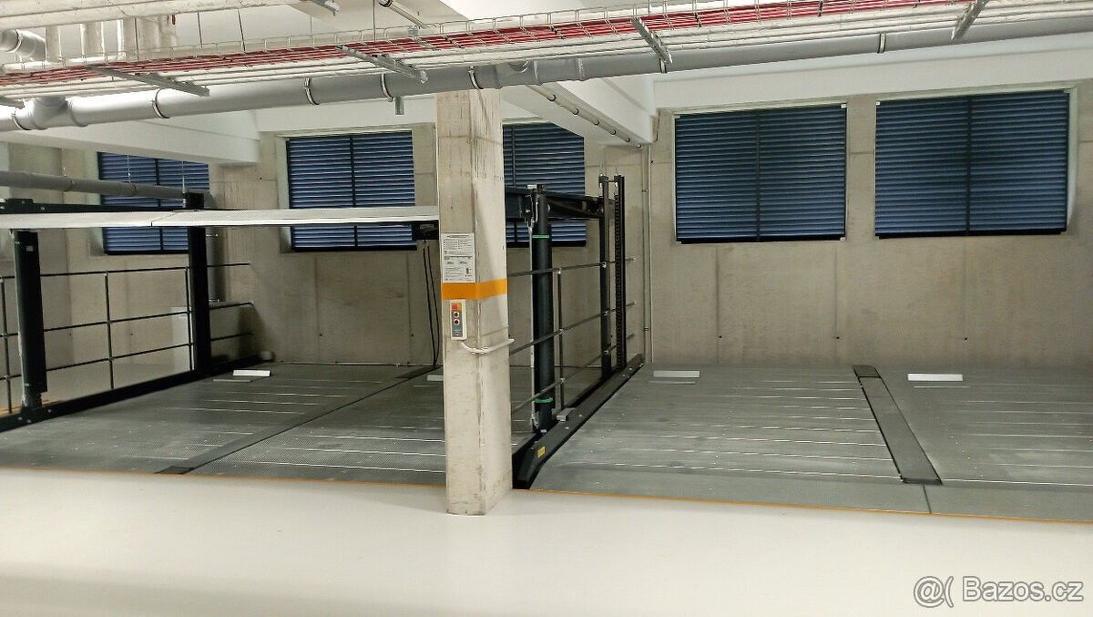 Garáže, Humpolec, 396 01