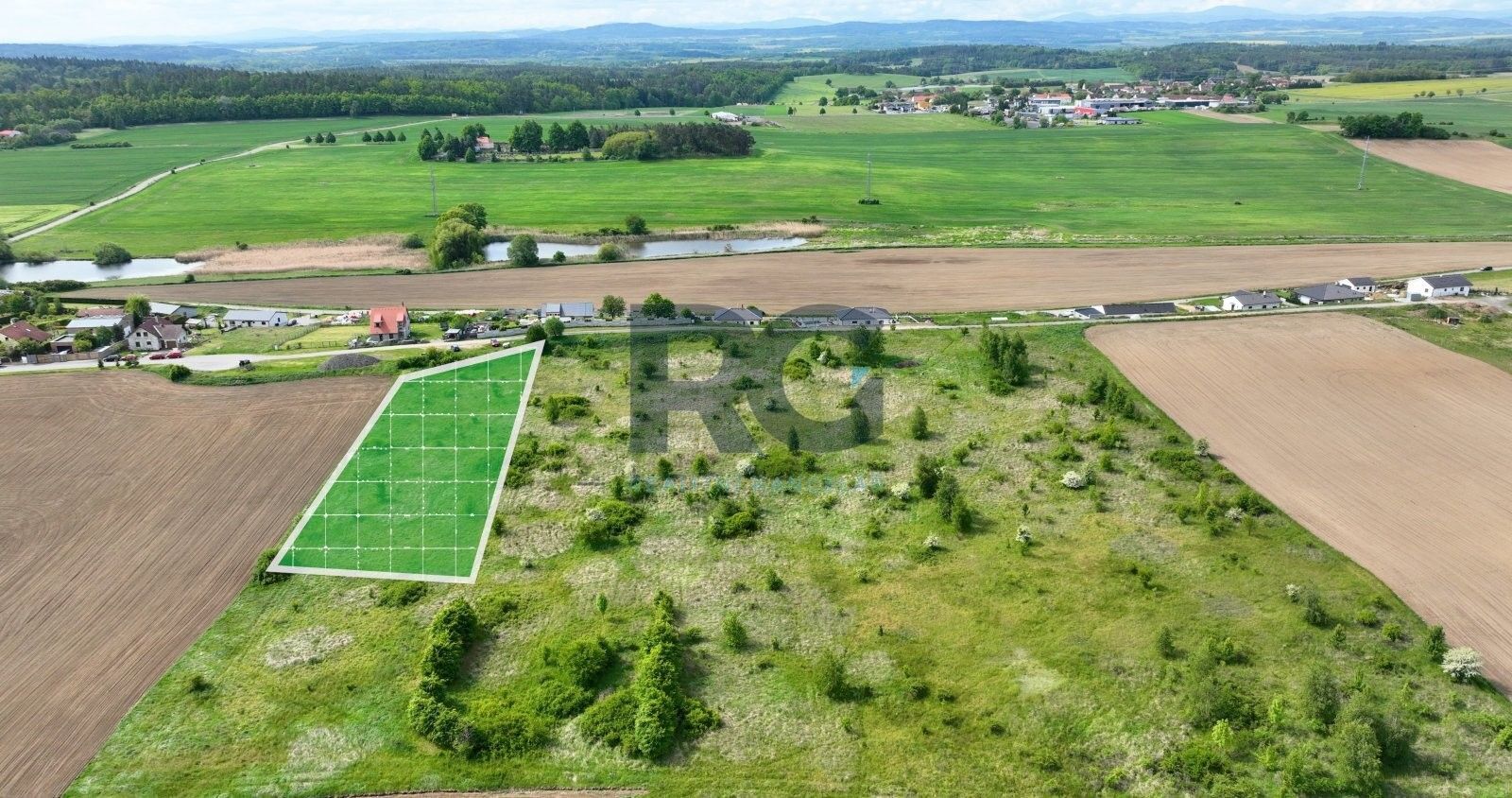 Pozemky pro bydlení, Dobev Oldřichov, 2 250 m² - 1