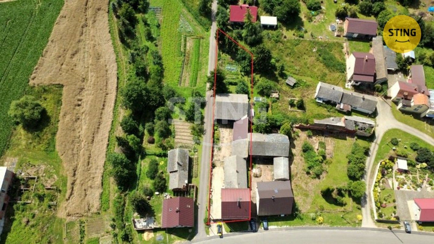Rodinné domy, Holasovice, 160 m² - 2