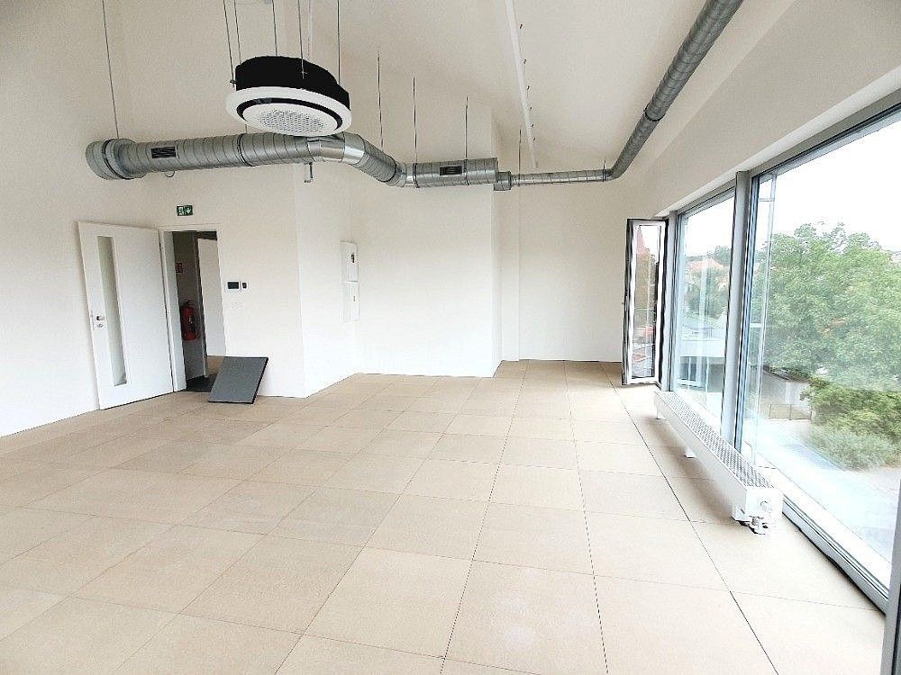 Prodej komerční - Praha, Hlavní město Praha, 258 m² - 2