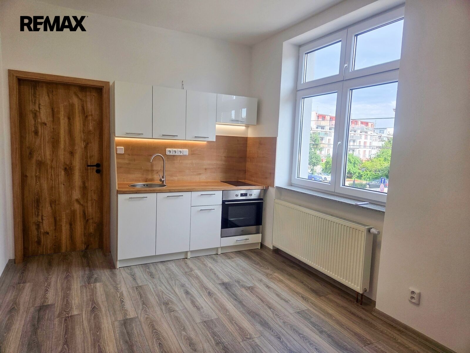 Pronájem byt 1+1 - Dobrovodská 118, České Budějovice 5, 44 m² - 5