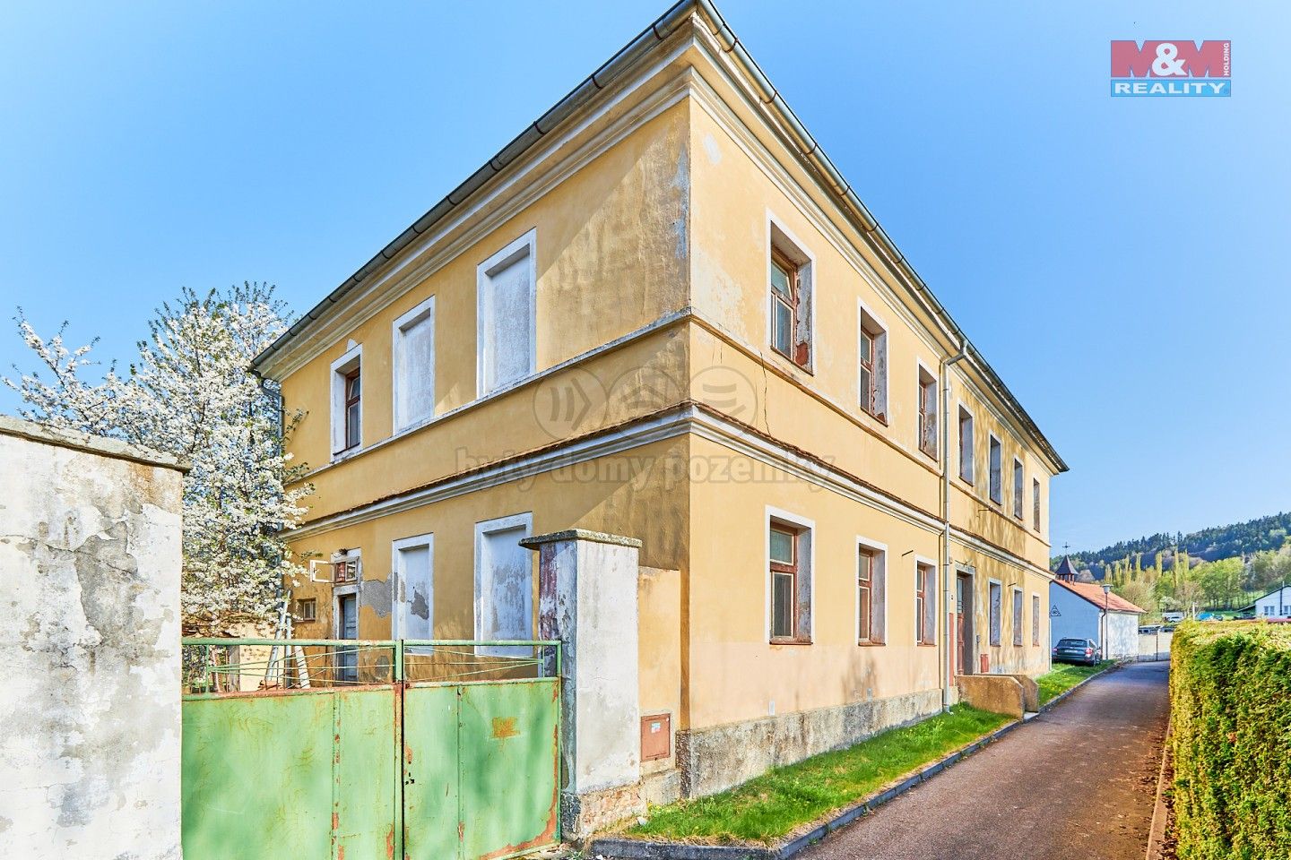 Prodej činžovní dům - Záblatí, 982 m²