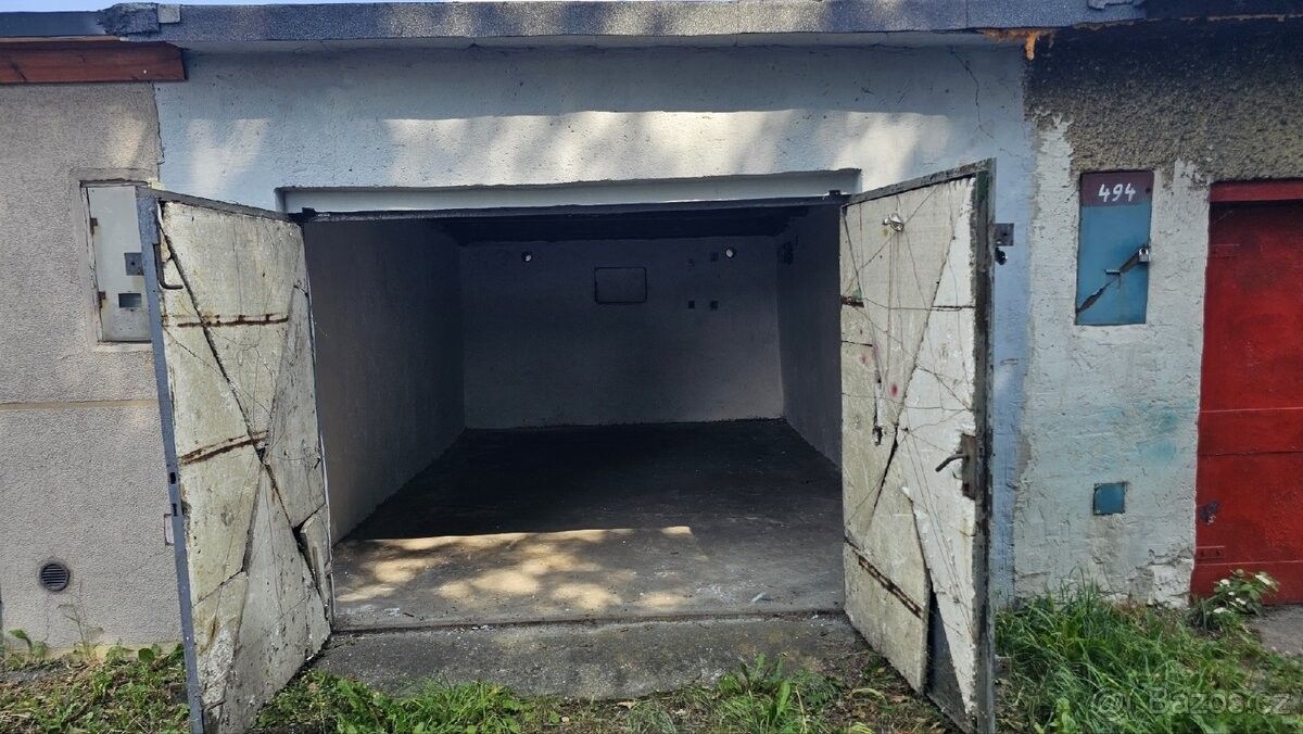 Garáže, Karviná, 735 06