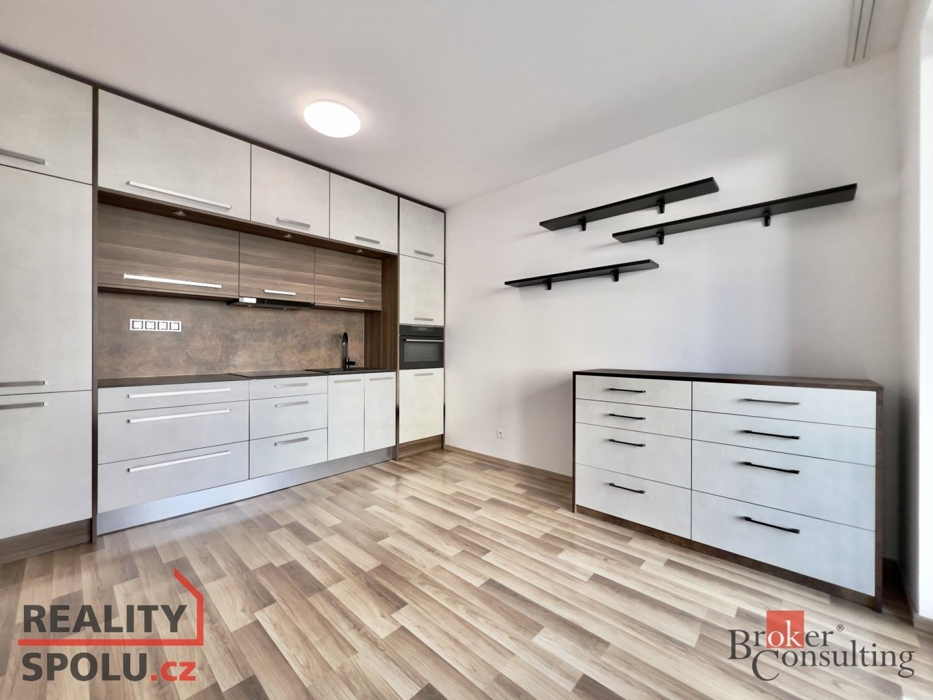 2+kk, Karla Guta, Praha, 37 m²