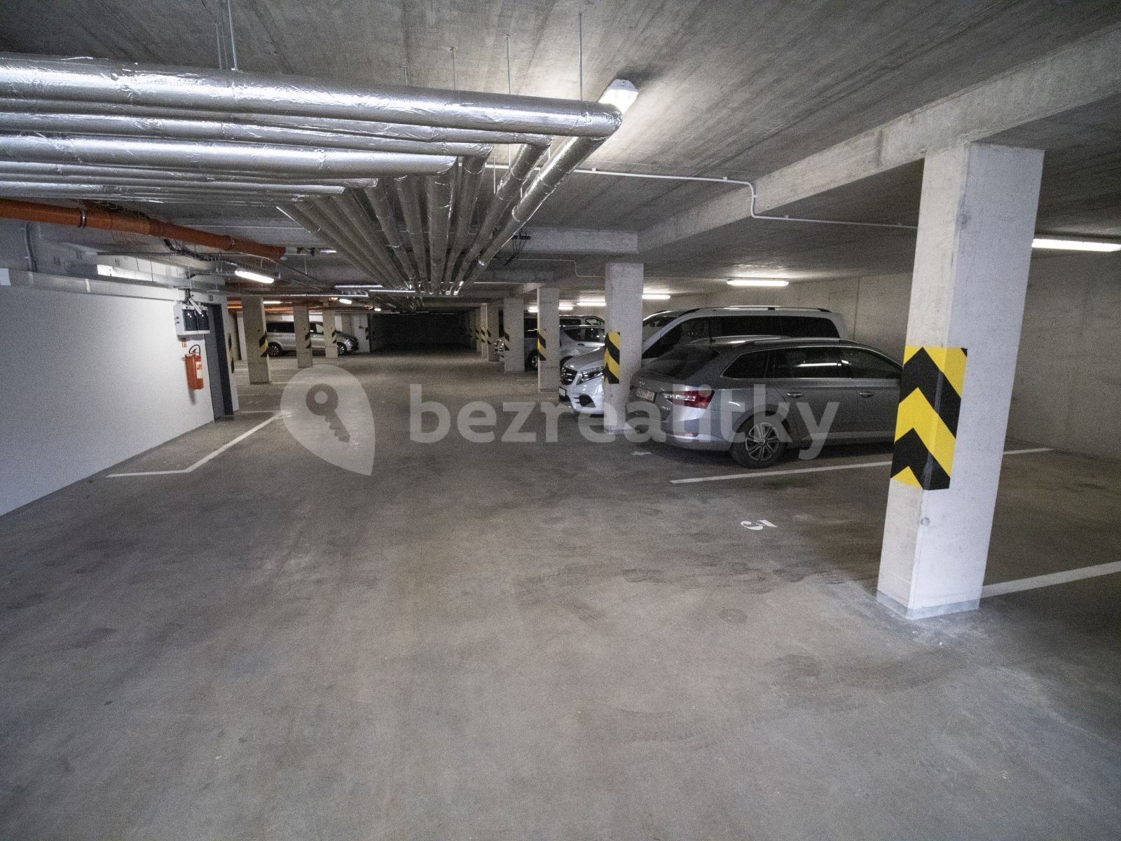 Garáže, Formanská, Praha - Újezd u Průhonic, 12 m² - 1
