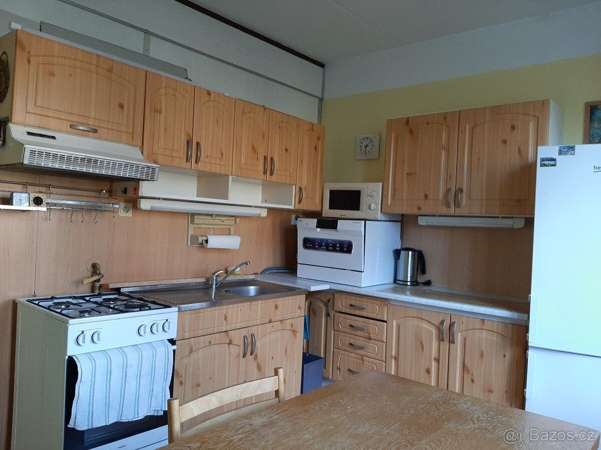 Byty, Karlovy Vary, 360 01