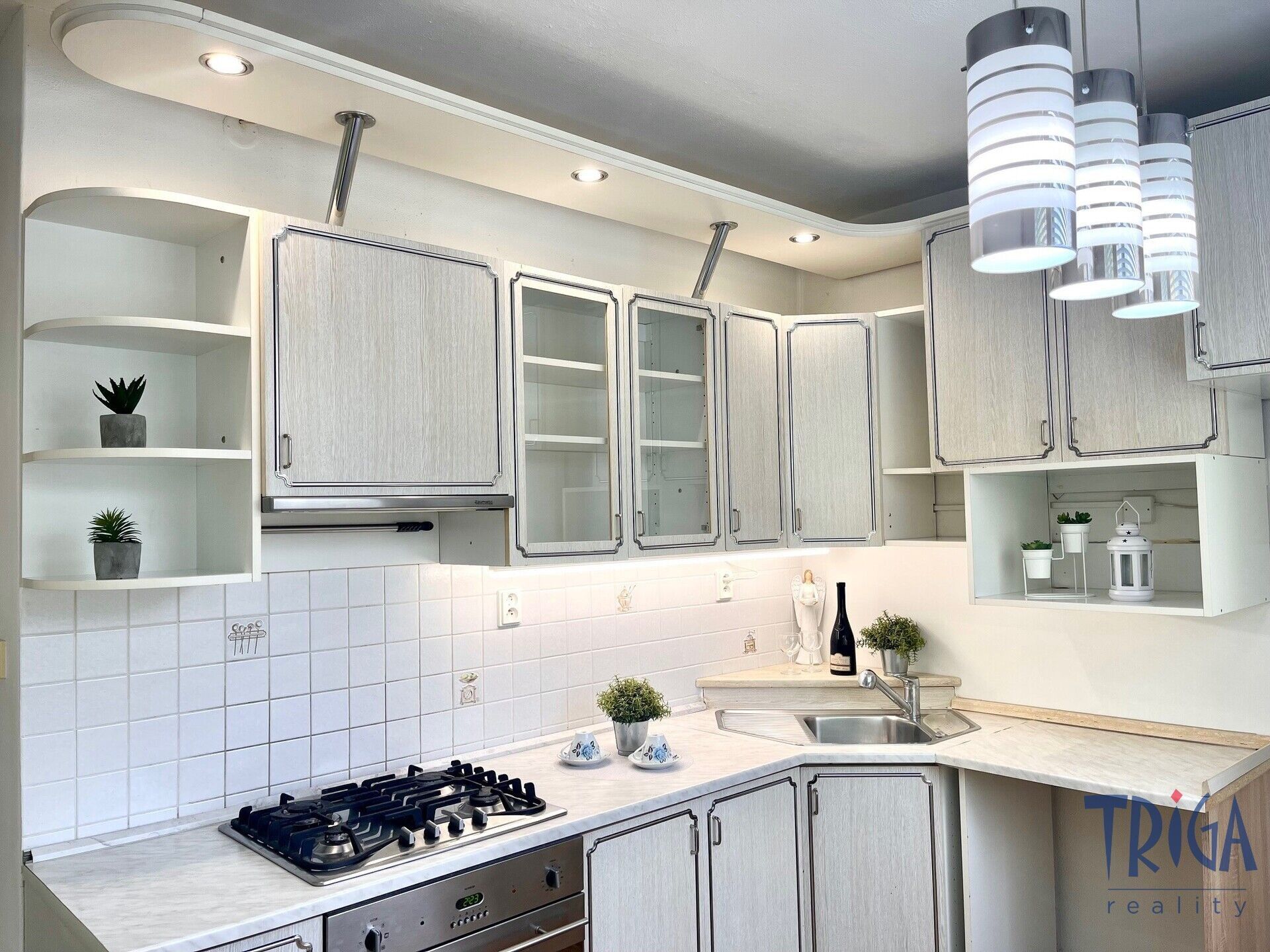 Prodej byt 3+1 - Na Zavadilce, Jaroměř Pražské Předměstí, 65 m² - 1