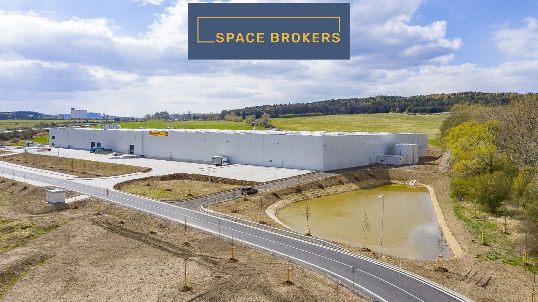 Pronájem sklad - Cerhovice, okres Beroun, Středočeský kraj, 5 000 m² - 5