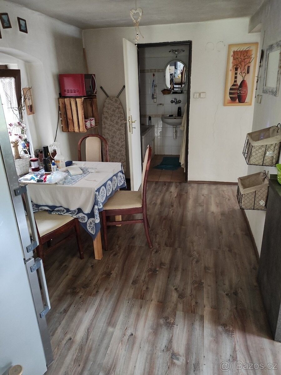 Prodej rodinný dům - Věšín, 262 43