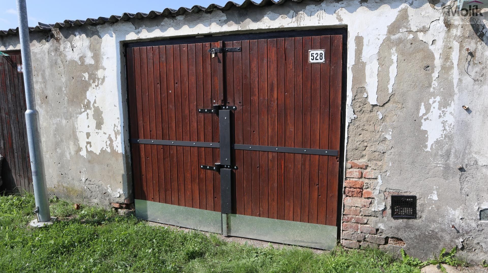 Garáže, Žatec, Louny, 24 m²