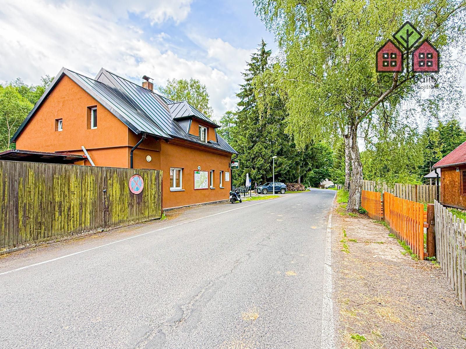 Prodej rodinný dům - Český Jiřetín, 216 m² - 5