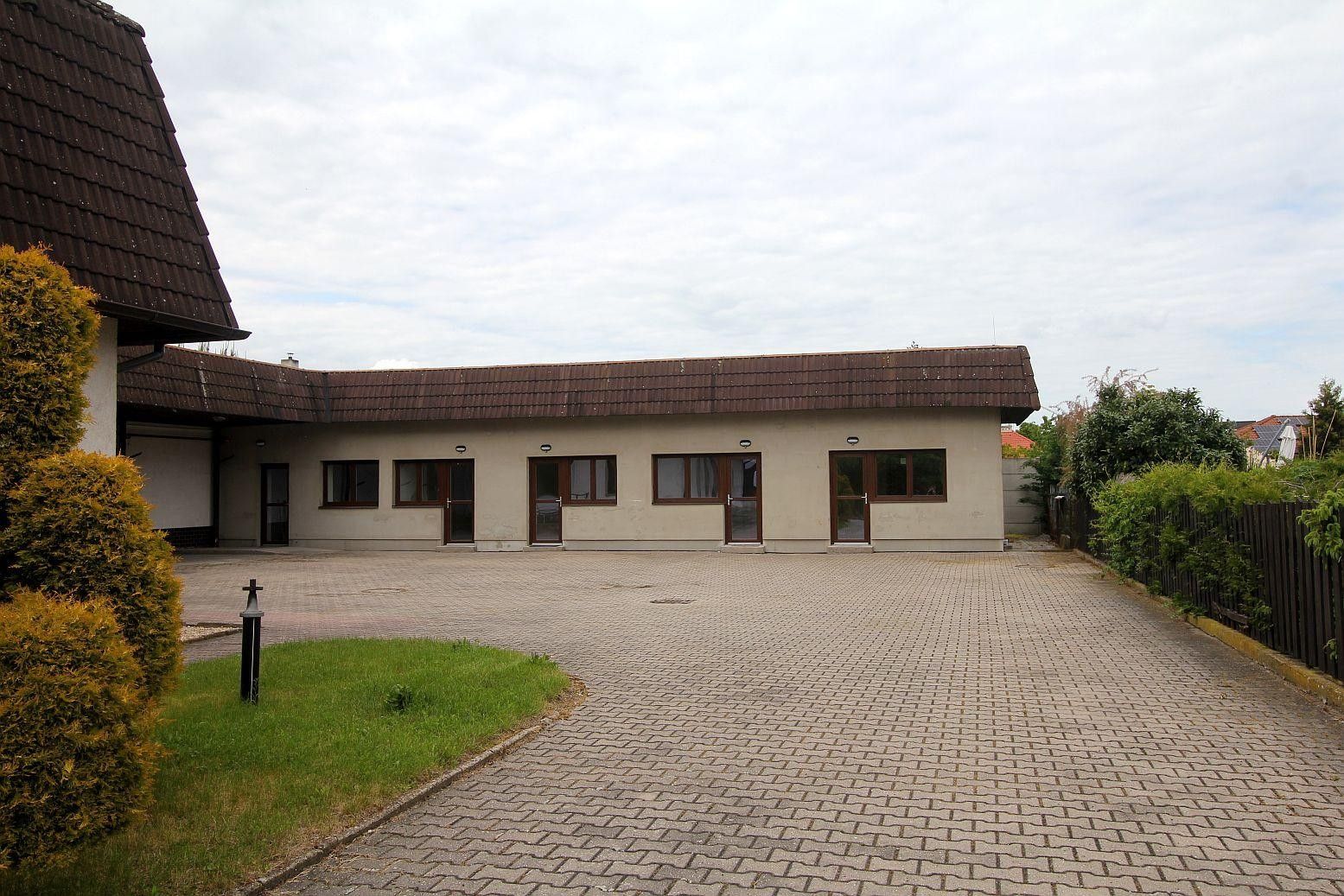 Pronájem byt 1+kk - generála Svobody, Pardubice, 22 m² - 5
