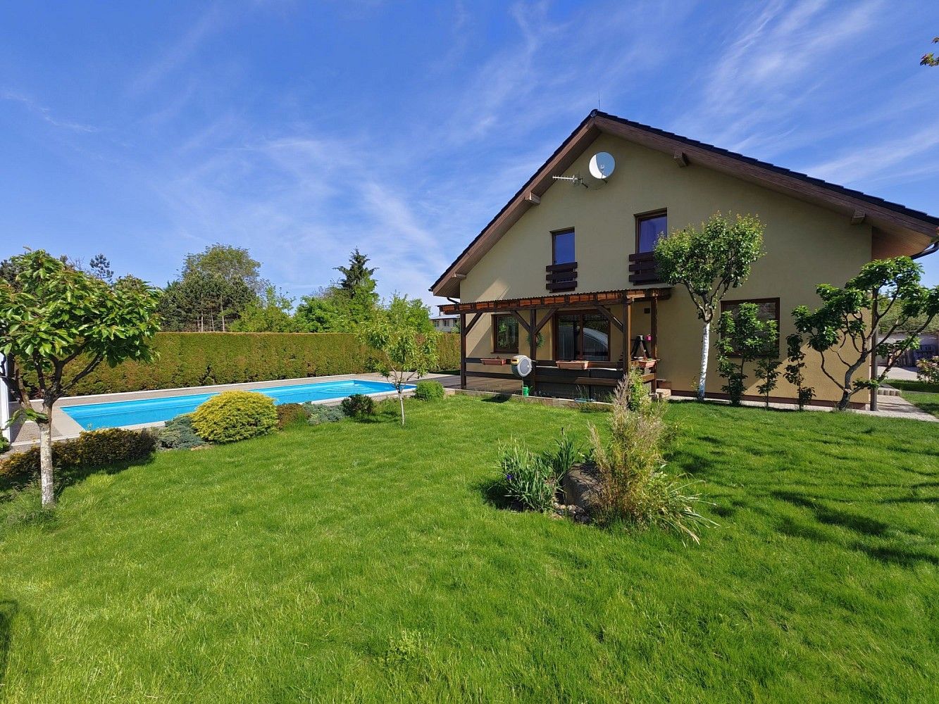Prodej rodinný dům - Nový Vestec, okres Praha-východ, Středočeský kraj, 224 m² - 2