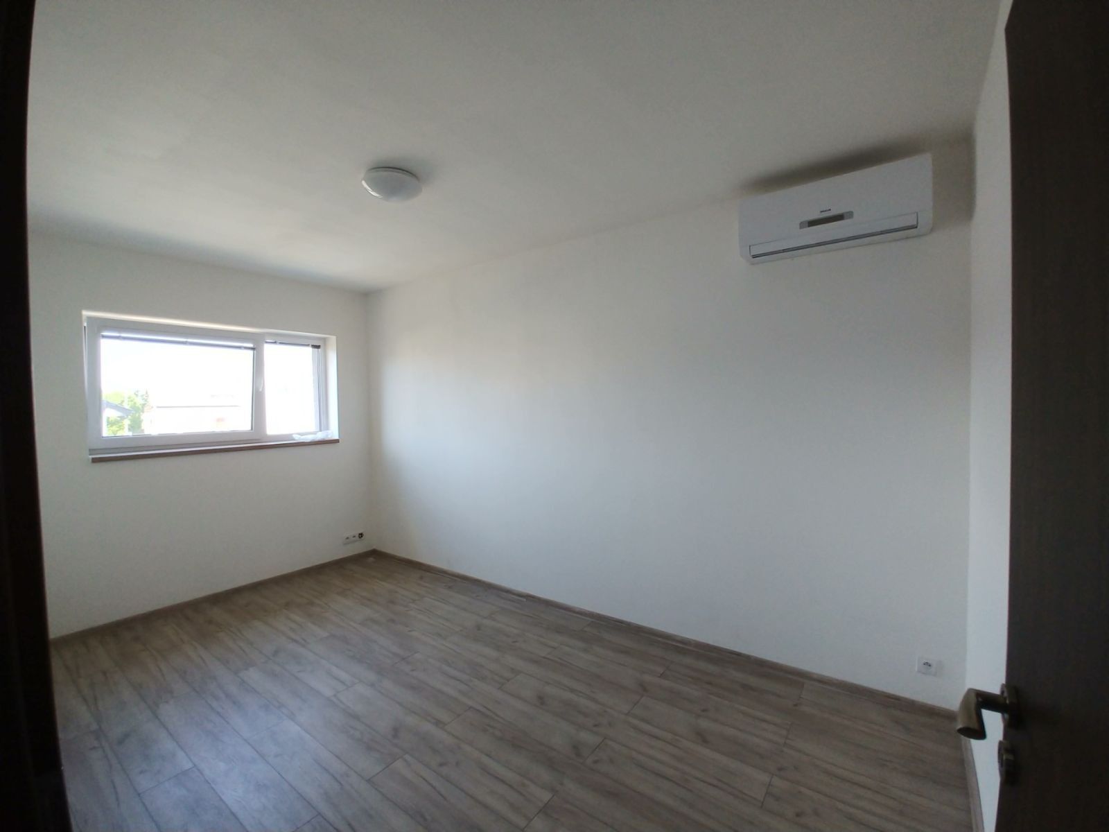 Pronájem rodinný dům - Semonická, Praha - Horní Počernice, 137 m² - 5
