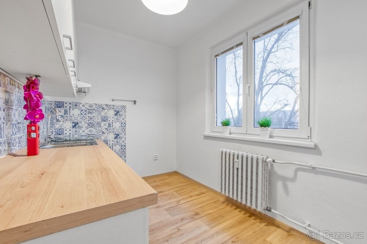 Byty, Ostrava, 700 30