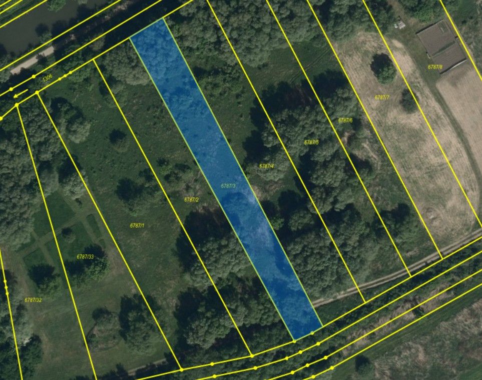 Prodej pozemek pro bydlení - Strážnice, 696 62