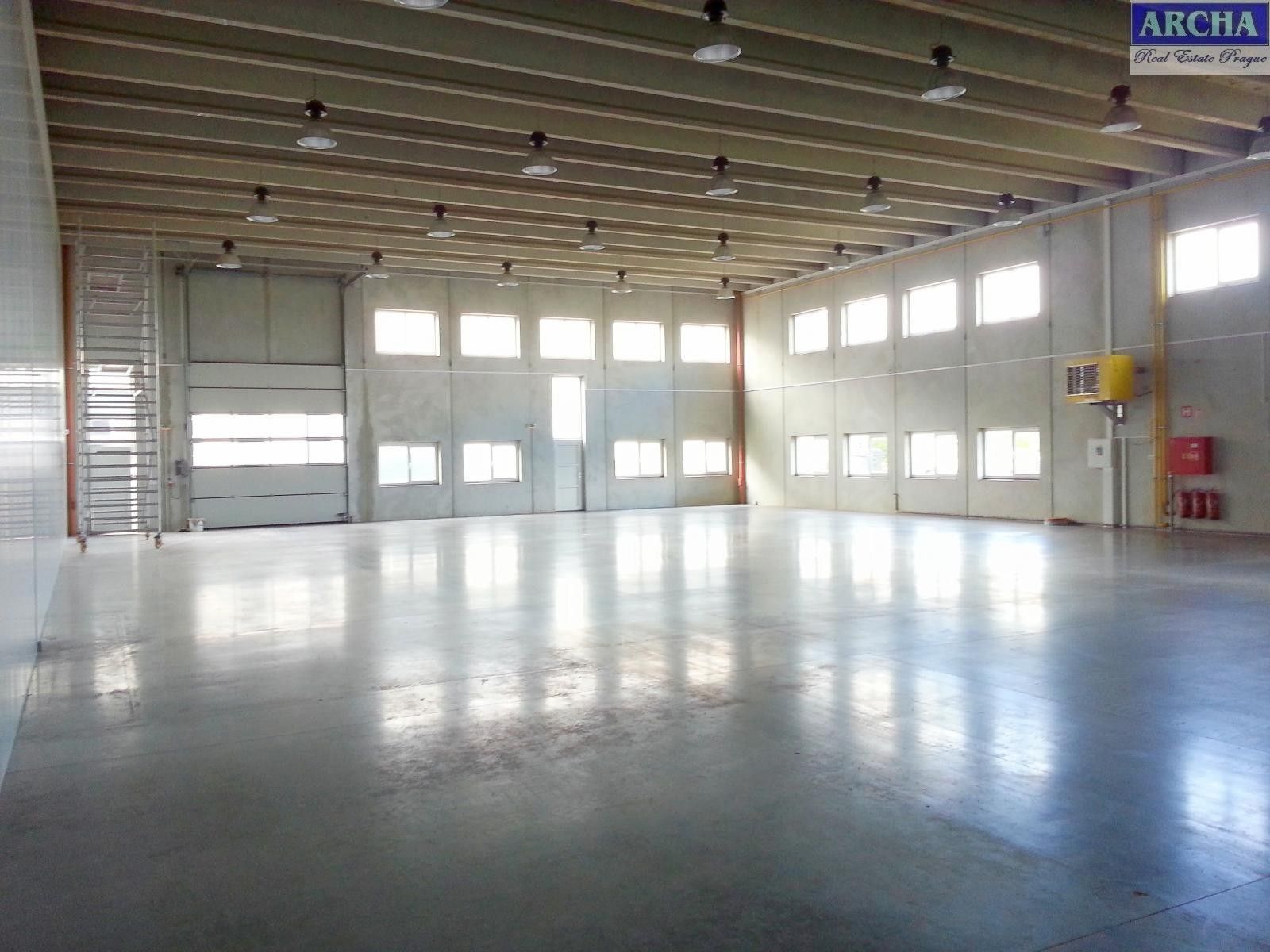 Sklady, Čakovice, Praha, 1 802 m²