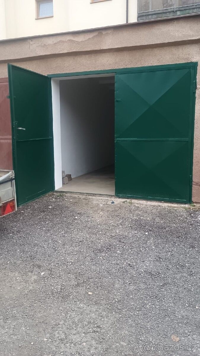 Garáže, Hořovice, 268 01