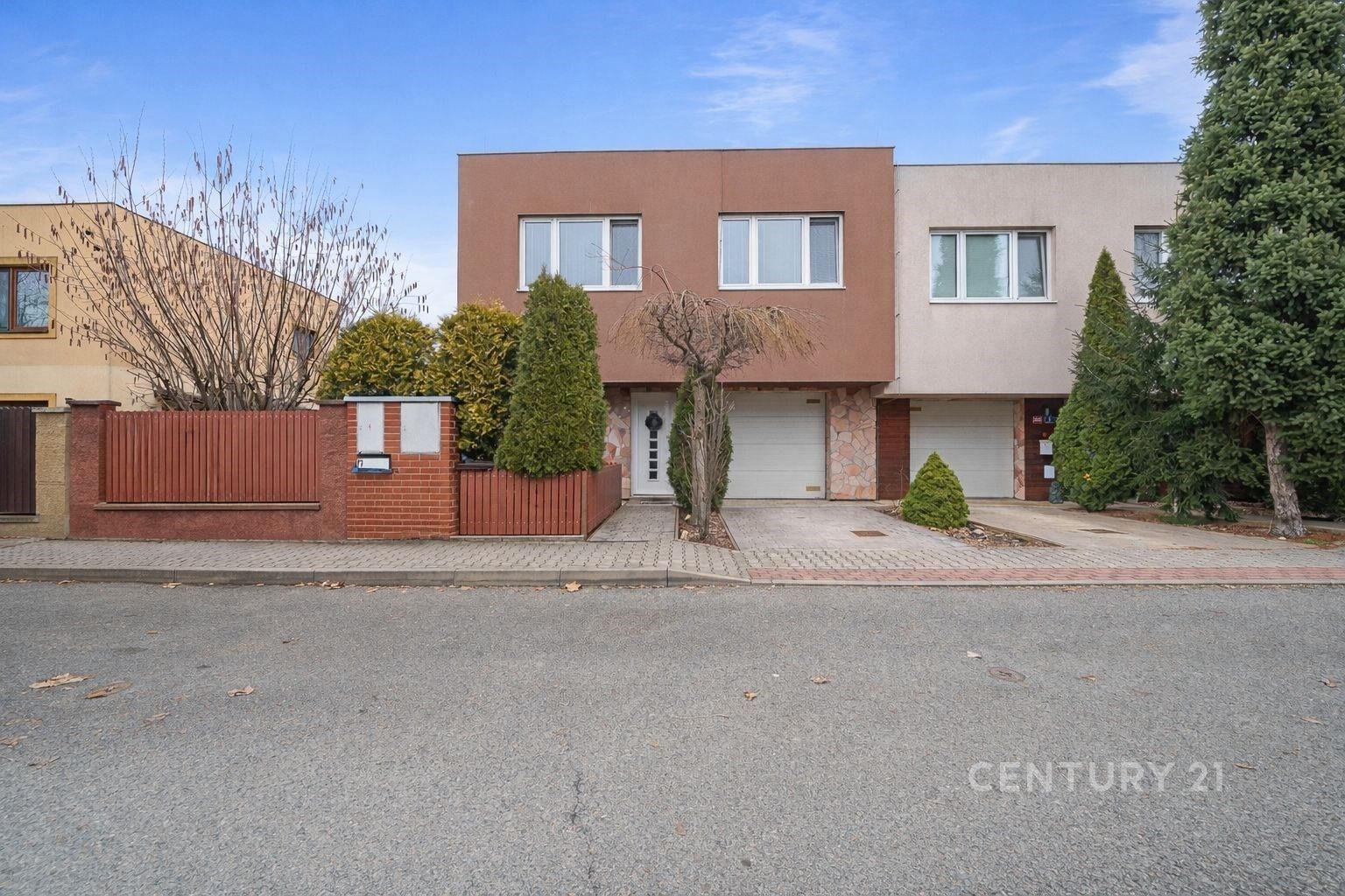 Rodinné domy, Duhová 2502, Říčany, 135 m²