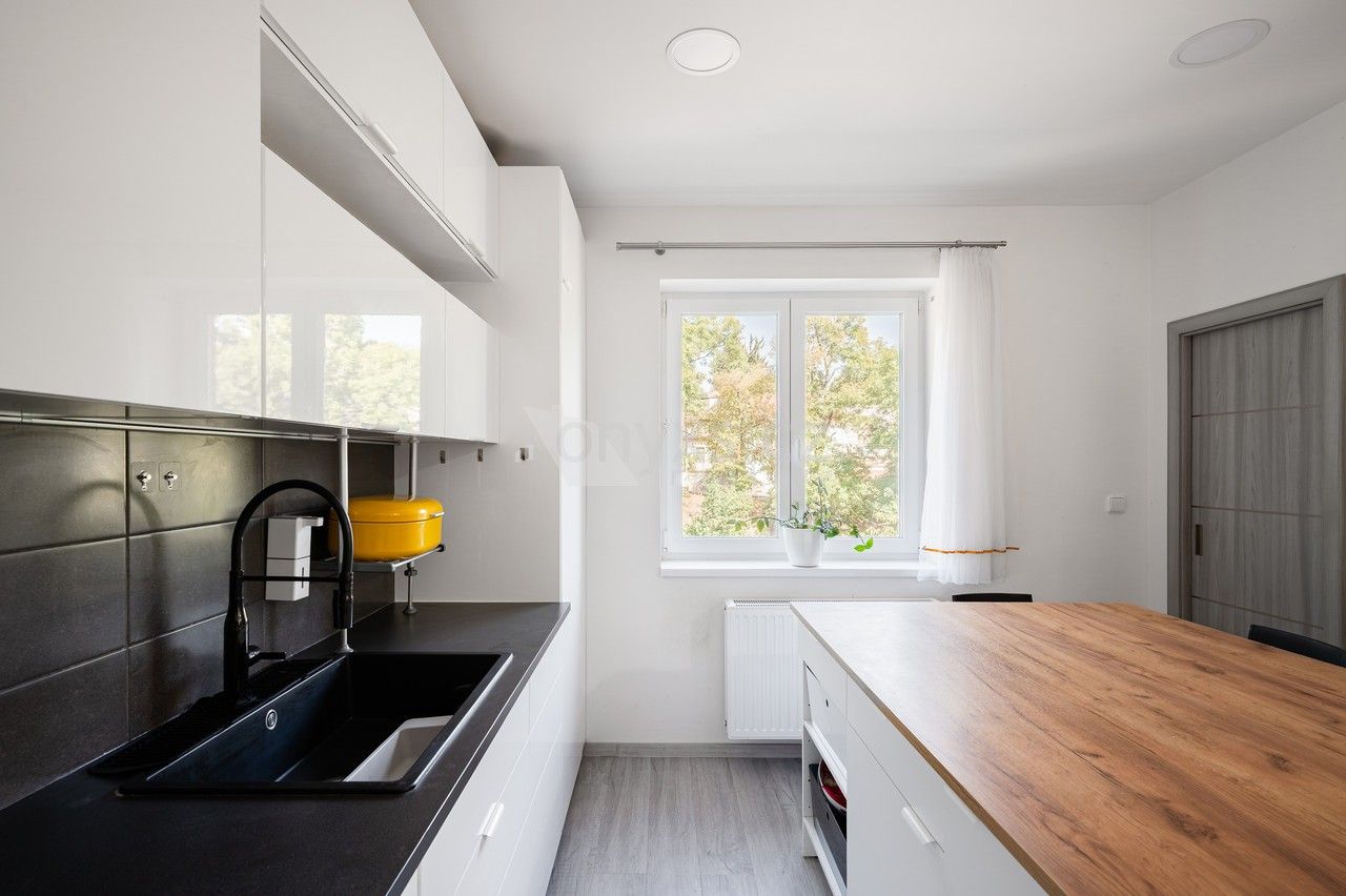 Prodej rodinný dům - Žákovská, Praha, 440 m² - 5