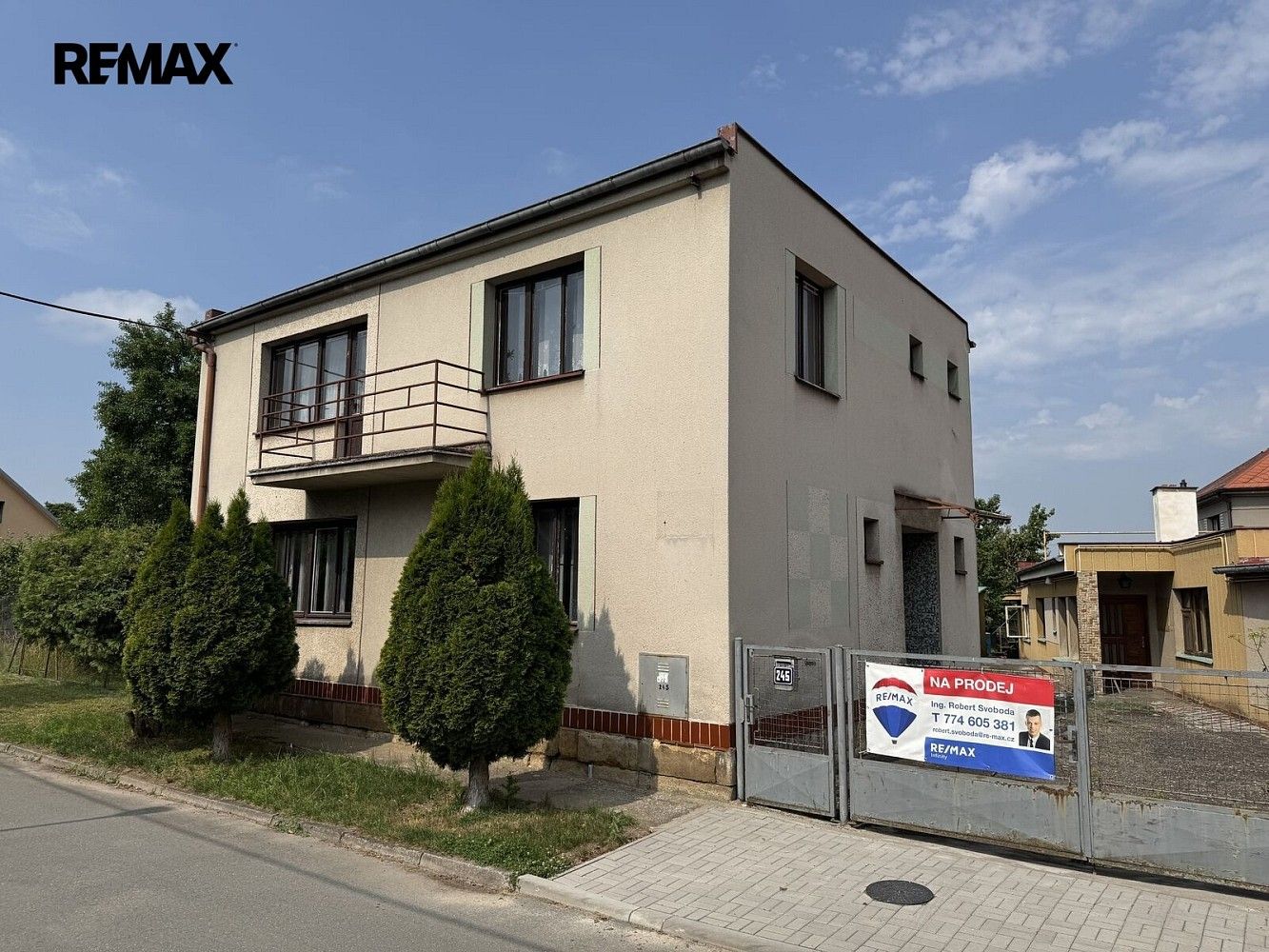 Rodinné domy, Smidary, okres Hradec Králové, Královéhradecký kraj, 217 m² - 1