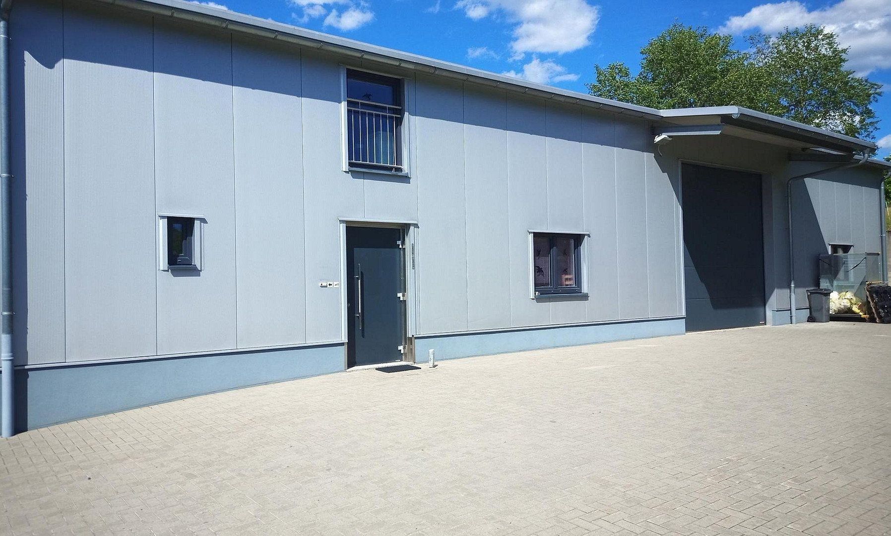 Obchodní prostory, , Bavorsko, 400 m² - 2