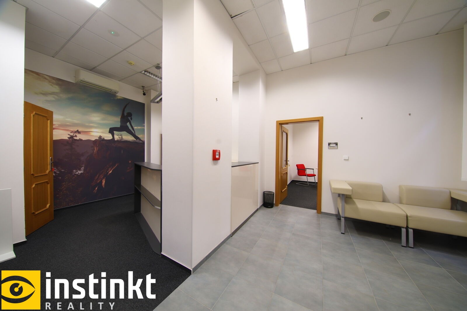 Pronájem kancelář - náměstí Republiky 235, Plzeň Vnitřní Město, 180 m² - 5