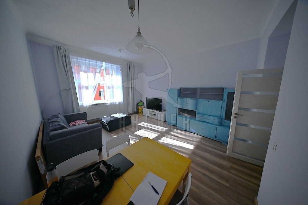 2+1, U průhonu, Praha, 61 m²