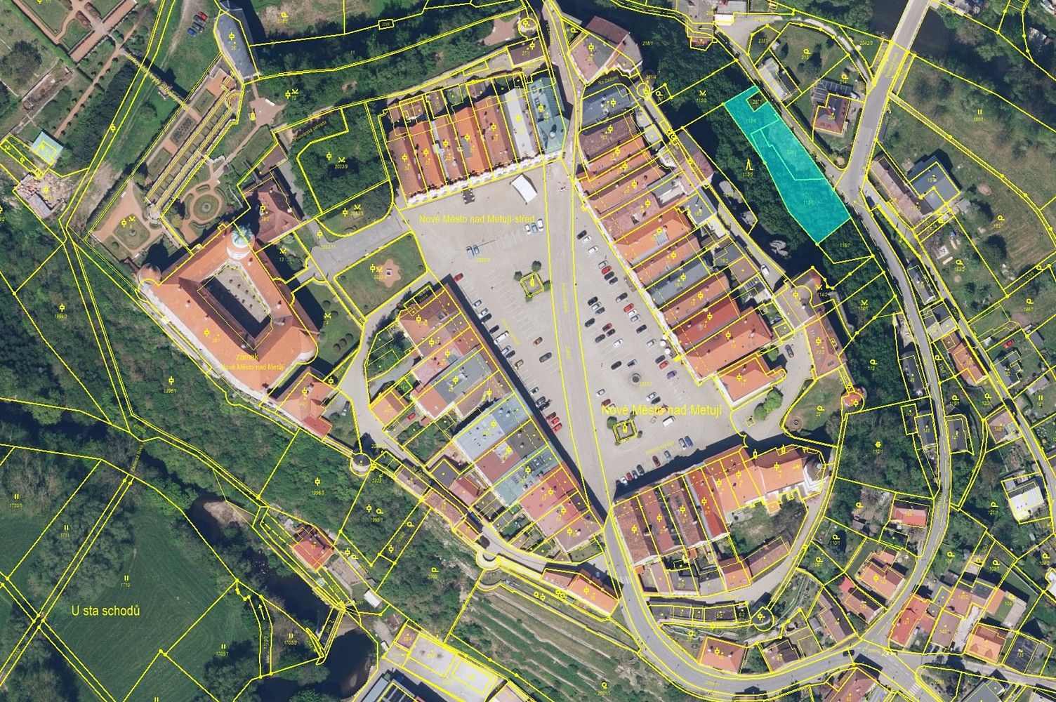 Prodej ubytovací zařízení - Nové Město nad Metují, okres Náchod, Královéhradecký kraj, 220 m² - 5