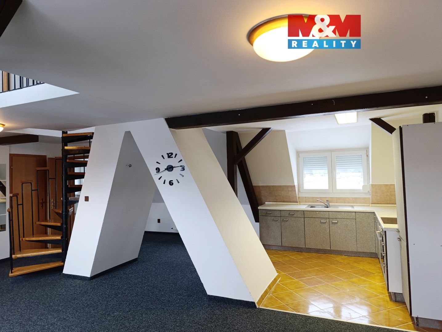 3+kk, Školní, Rumburk, 99 m²