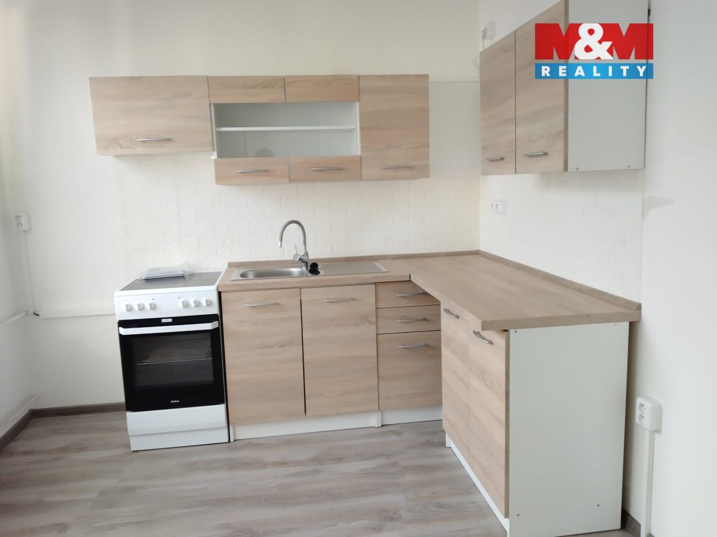 Prodej byt 1+1 - Plavební, Děčín, 36 m²