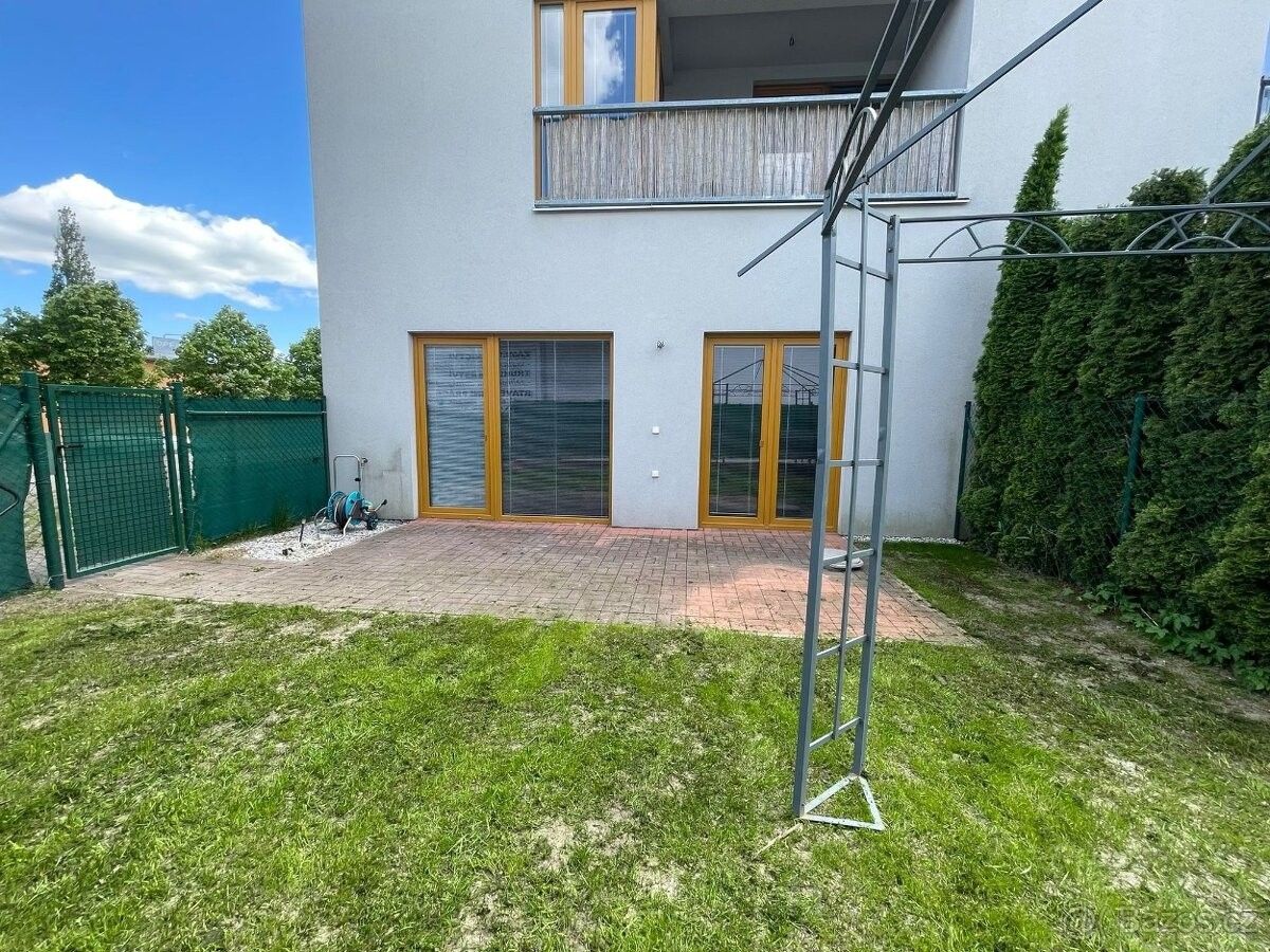 Byty, Mukařov, 251 62